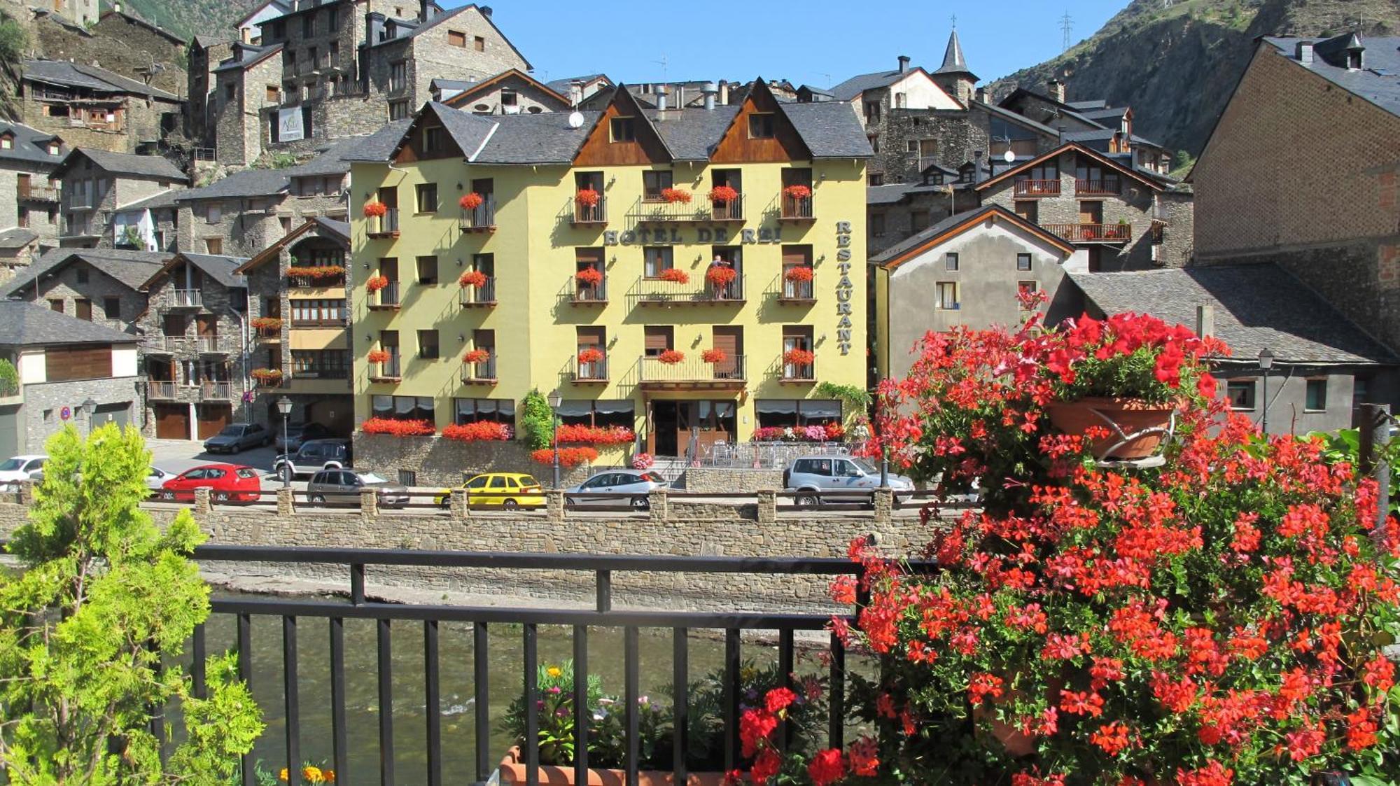 Hotel De Rei Llavorsí Dış mekan fotoğraf