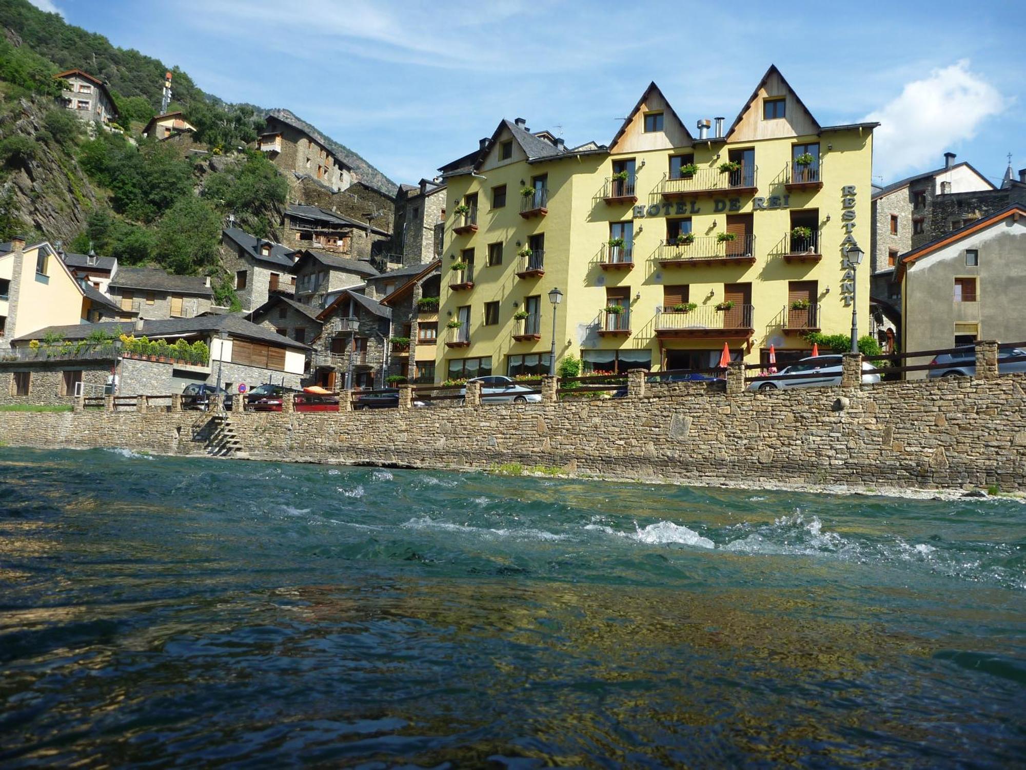 Hotel De Rei Llavorsí Dış mekan fotoğraf