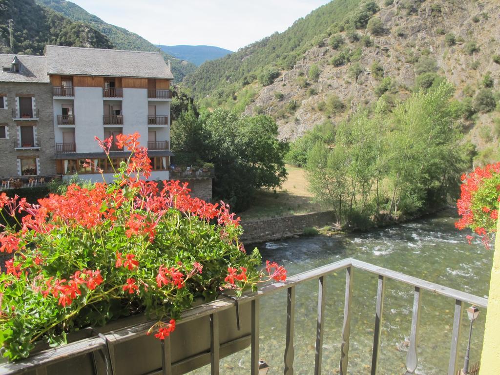 Hotel De Rei Llavorsí Dış mekan fotoğraf